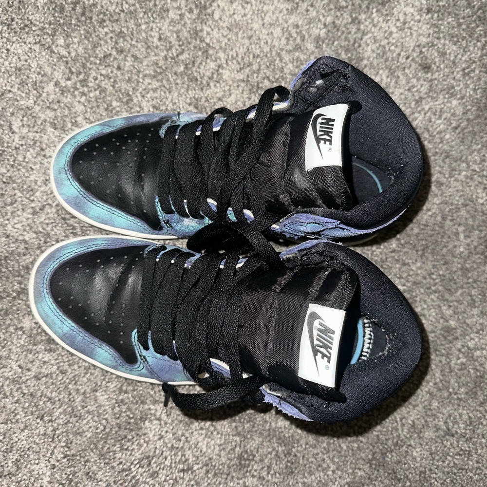 Nike Kids Black and Blue High-Top Sneakers